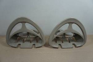 2 Wall Mount Hose Hangers