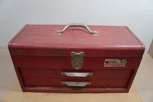 Vermont American 22 Mechanics Chest