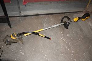 DeWalt 20V Electric String Trimmer
