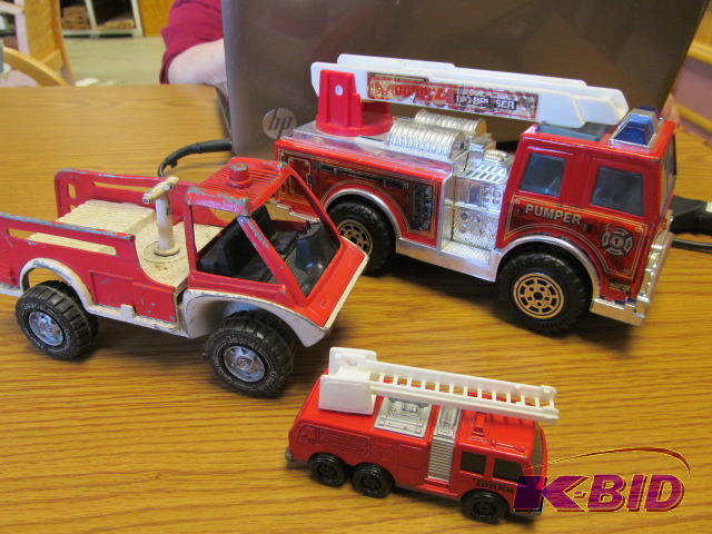 lot 29 image: Fire engine lot