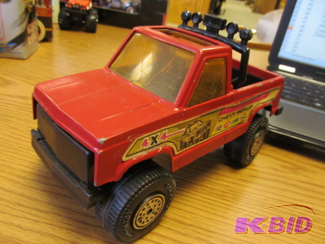 lot 49 image: TootsieToy Chevy Pickup Truck