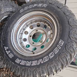 Chrome Ford Wide 5 Rims and Cooper Discovery Tires 15