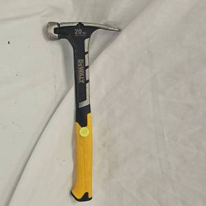 Dewalt Pro Series 20 oz Hammer
