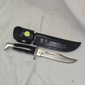 Buck 119 USA wBlack Leather Sheath