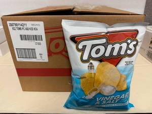 12x Toms Potatoe Chips-Vinegar & Salts