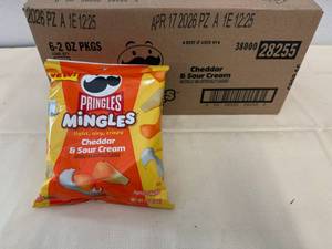 6x 2oz Pringle Mingles-Cheddar & Sour Cream