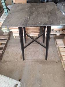 32x32 bar high table
