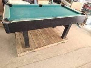 Pool table