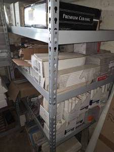 4 shelves trim tile