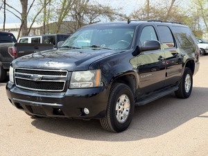 2011 CHEVROLET SUBURBAN LT 4x4 (NO RESERVE)