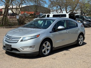 2014 CHEVROLET VOLT 2 Owner  No Accidents Reported (NO RESERVE)