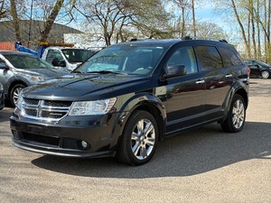 2011 DODGE JOURNEY LUX All Wheel Drive  2 Owner (NO RESERVE)