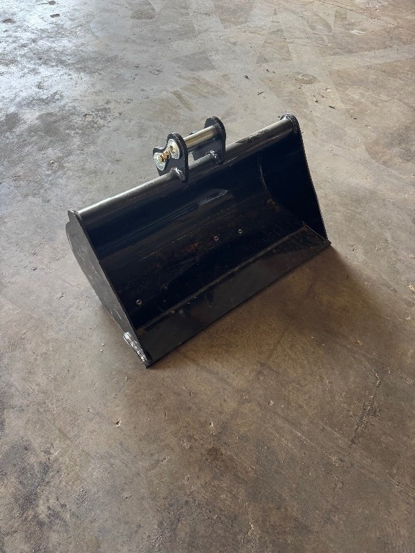 600mm Bucket 12EX-WD20B