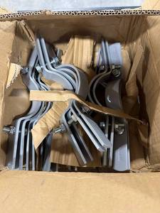 Fnw7022ep0300 12 Epoxy Plated Riser Clamp, 3