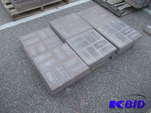 lot 16 image: Pavers