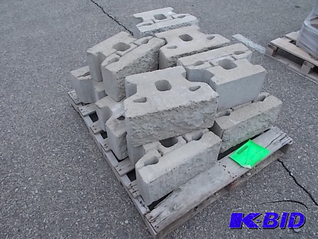 lot 36 image: Block