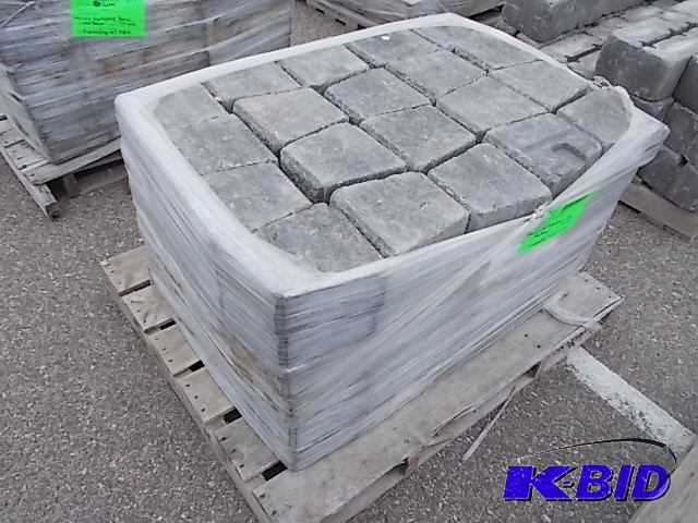 lot 67 image: Block