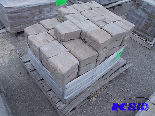 lot 84 image: Block