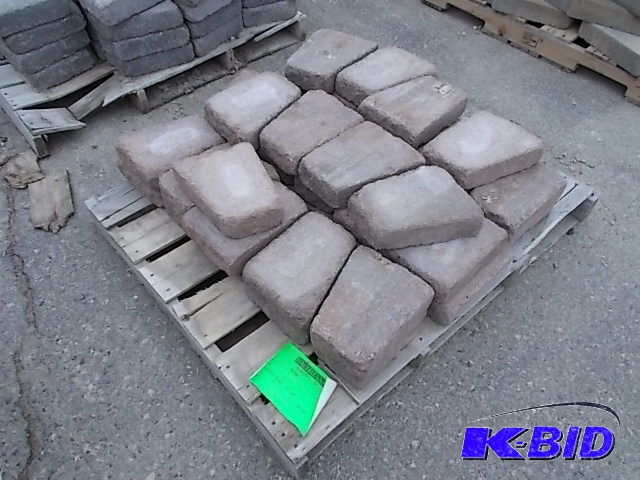 lot 97 image: Block