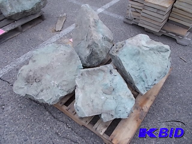lot 130 image: Boulder