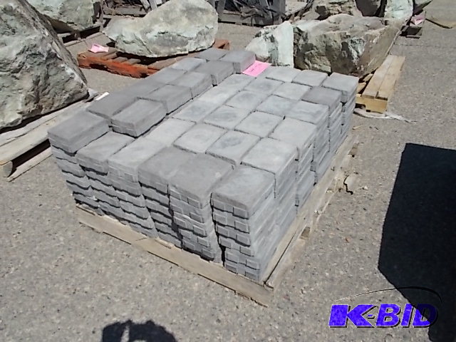 lot 142 image: Pavers