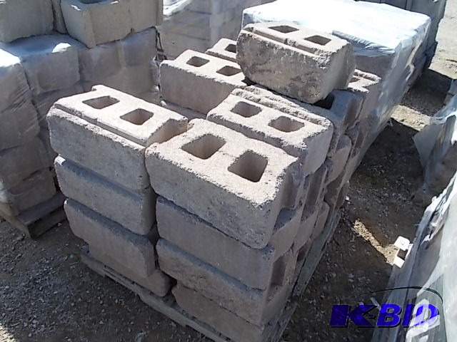 lot 154 image: Block