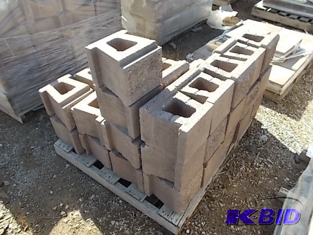 lot 168 image: Block