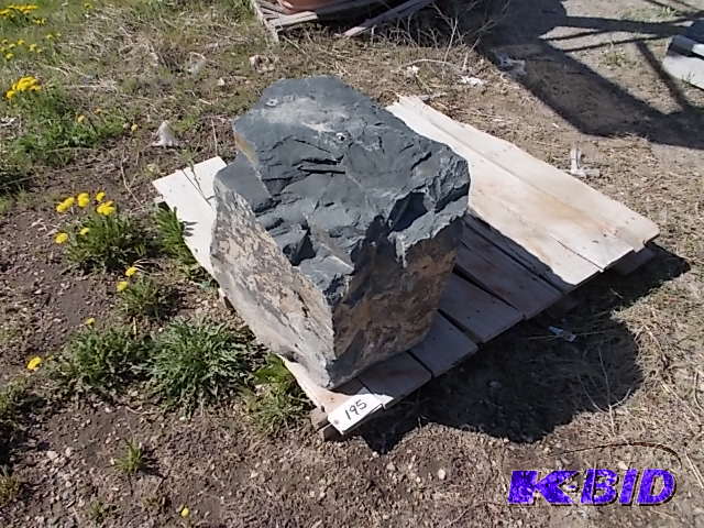 lot 195 image: Boulder