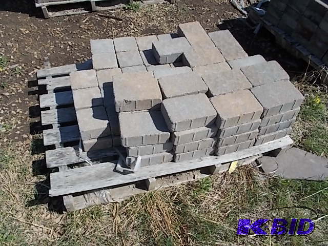 lot 239 image: Pavers