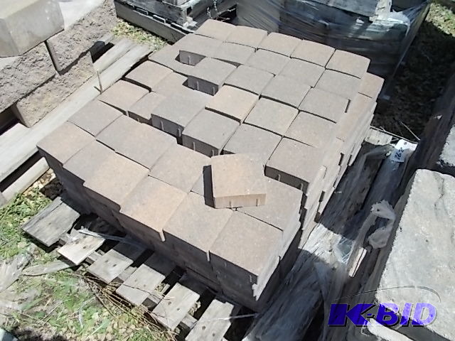 lot 291 image: Pavers