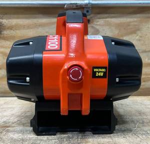 Ultra-Tow Portable Handheld 24V DC Battery-Operated Winch, 1100-Lb. Line Pull, 24 Max. Volts, 30 Amps #5989495 Msrp $439.99 see description