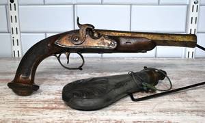 French-Made Mid-1800s Slingshot Pistol