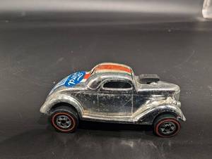 Hot Wheels Ford Die-Cast Car - Oldie but a Goodie - 1975 Mattel