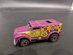 Hot Wheels Funny Money 1970 Die-Cast Car - Purple Flower-Power Graphics (Hong Kong)