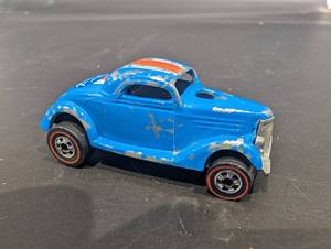 Hot Wheels Ford Street Rod Die-Cast Car