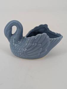 Blue Swan Planter