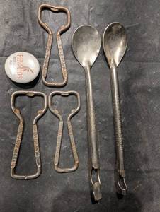 Vintage Mixed Metal Can Openers Grain Belt And Others