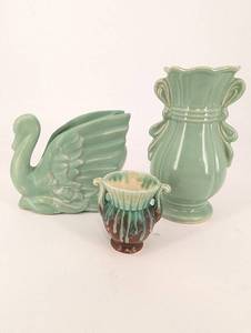 Vintage Lacava Swan Vase & Bud Vase Set (3-Piece Ceramic)