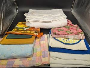 Assorted Quilting Fabrics, Sheets & Linens