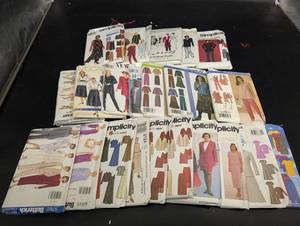 Simplicity, McCalls & Khaliah Ali Collection Sewing Patterns - Central Park Pattern No. 8