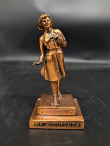 Girl Scouts USA Voyageur Patrol 1965 Bronze Figurine on Wood Base