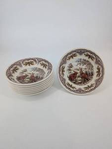 The Victorian English Pottery Rabbit Pattern Plates - Made in England