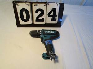 Makita 38 Driver Drill #FD05 - tool only