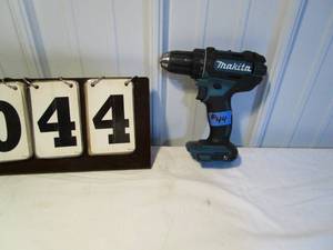 Makita 18V LXT Compact Drill #XFD10 - tool only