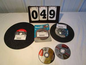 Assortment Makita Grinding & Cutting Accessories