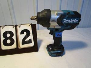 Makita 18V 12 Impact Wrench - tool only