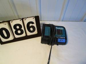 Makita One Port Multi Fast Charger