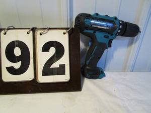 Makita 12V 38 Driver Drill #FD05 - tool only
