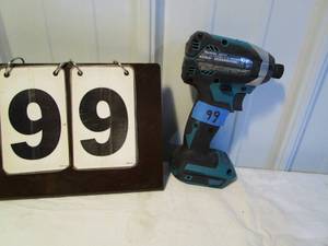 Makita 18V LXT Brushless Cordless Impact Driver #XDT13 - tool only