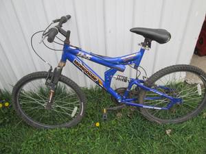 Mongoose XR-75 Full suspension 21-S...